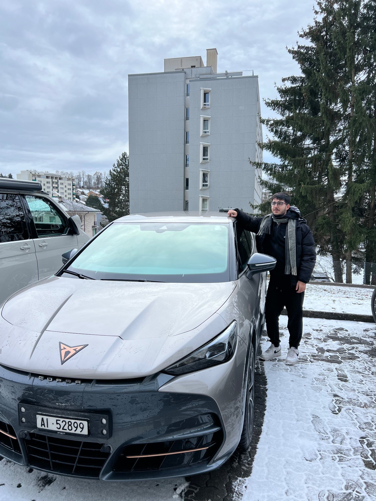 CUPRA Tavascan